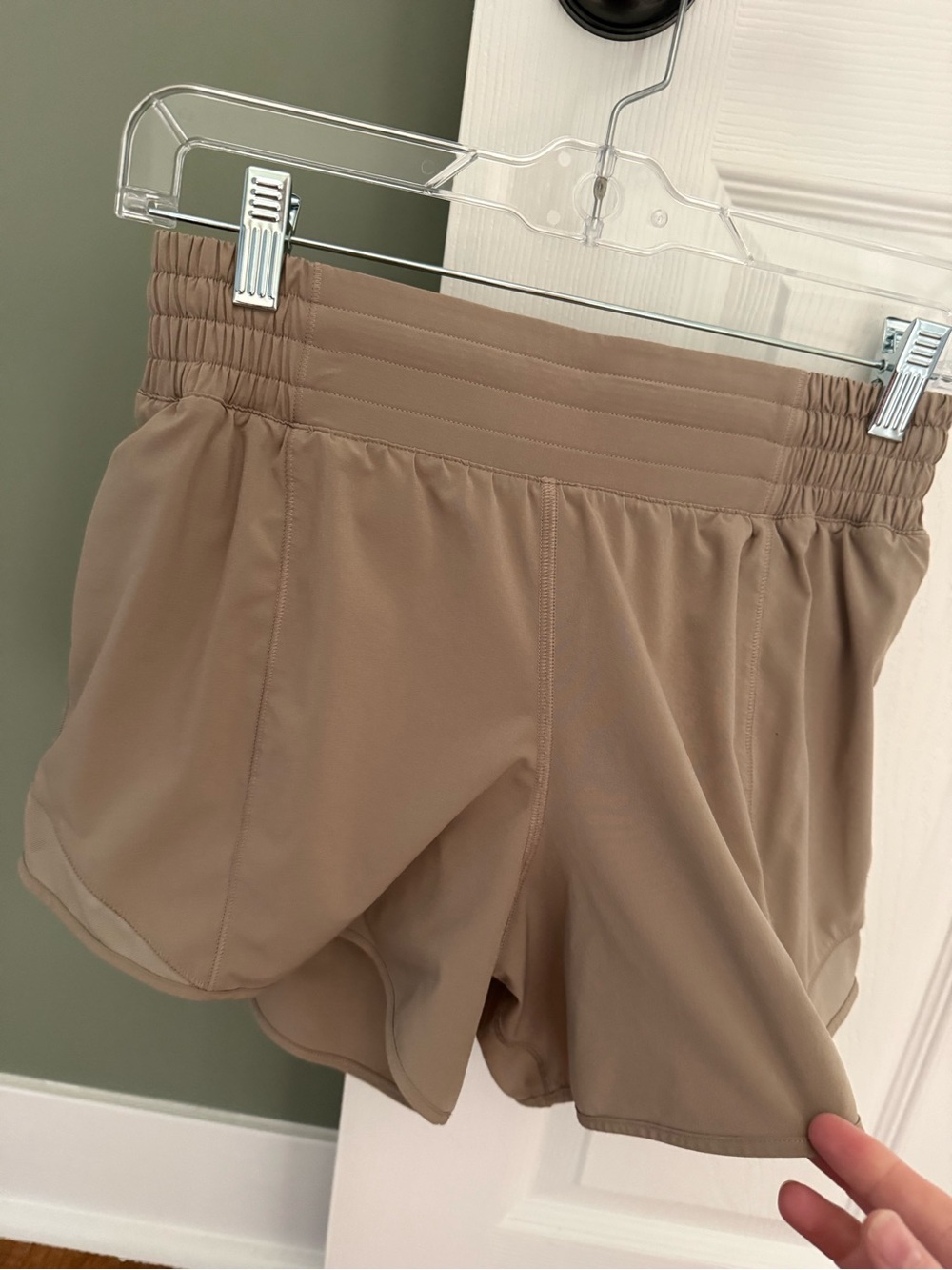 Lululemon Hotty Hot High-Rise Lined Short 4” in Sheer Oak